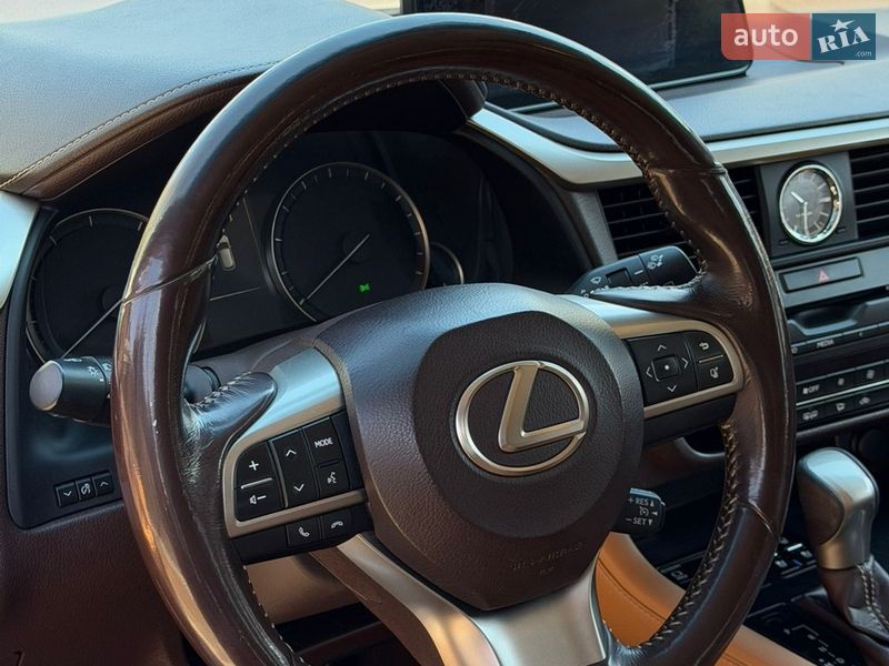 Внедорожник / Кроссовер Lexus RX 2017 в Киеве