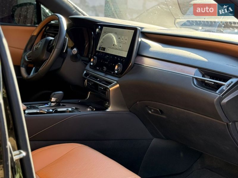 Внедорожник / Кроссовер Lexus RX 2024 в Львове
