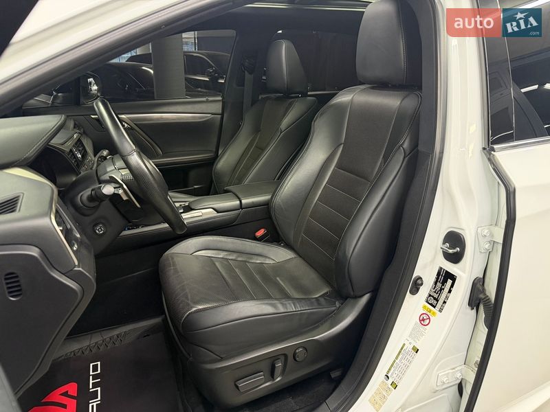 Внедорожник / Кроссовер Lexus RX 2018 в Одессе