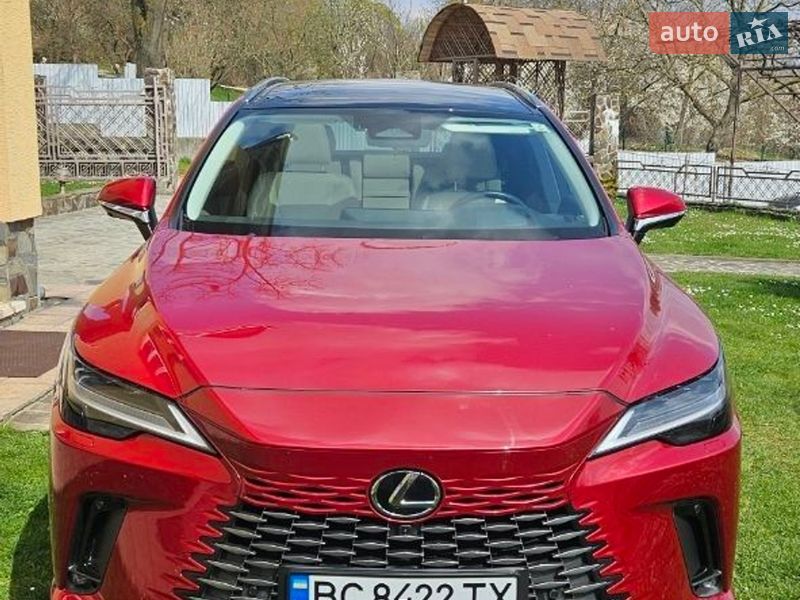 Позашляховик / Кросовер Lexus RX 2023 в Івано-Франківську