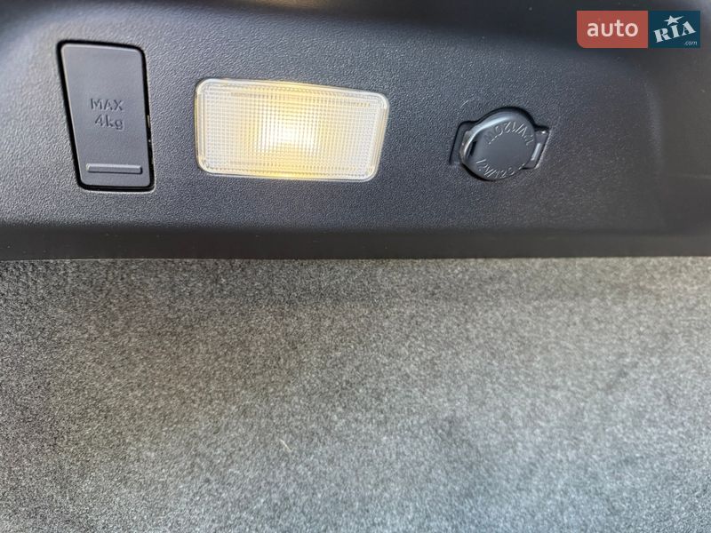 Listing photo 24