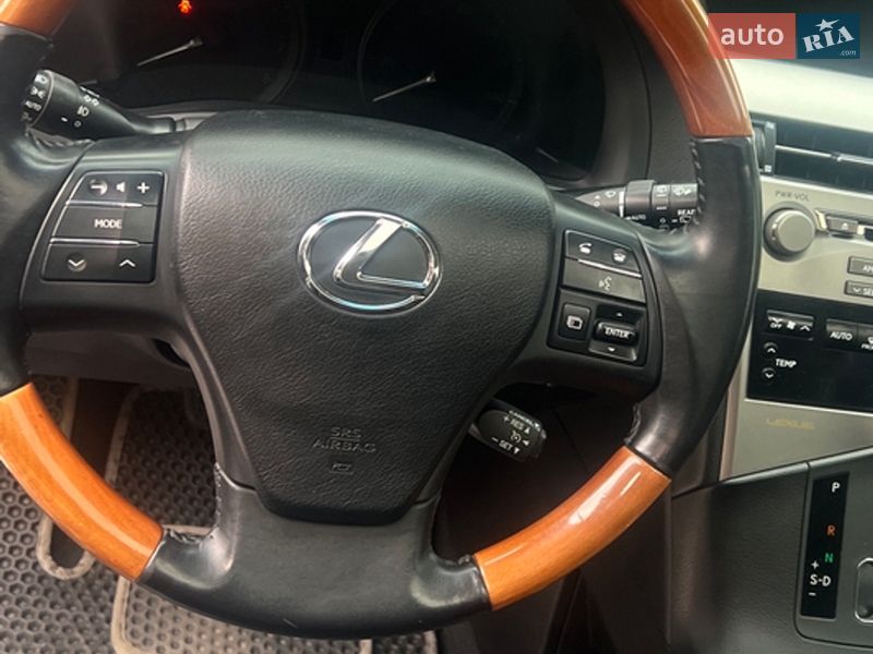 Позашляховик / Кросовер Lexus RX 2011 в Києві