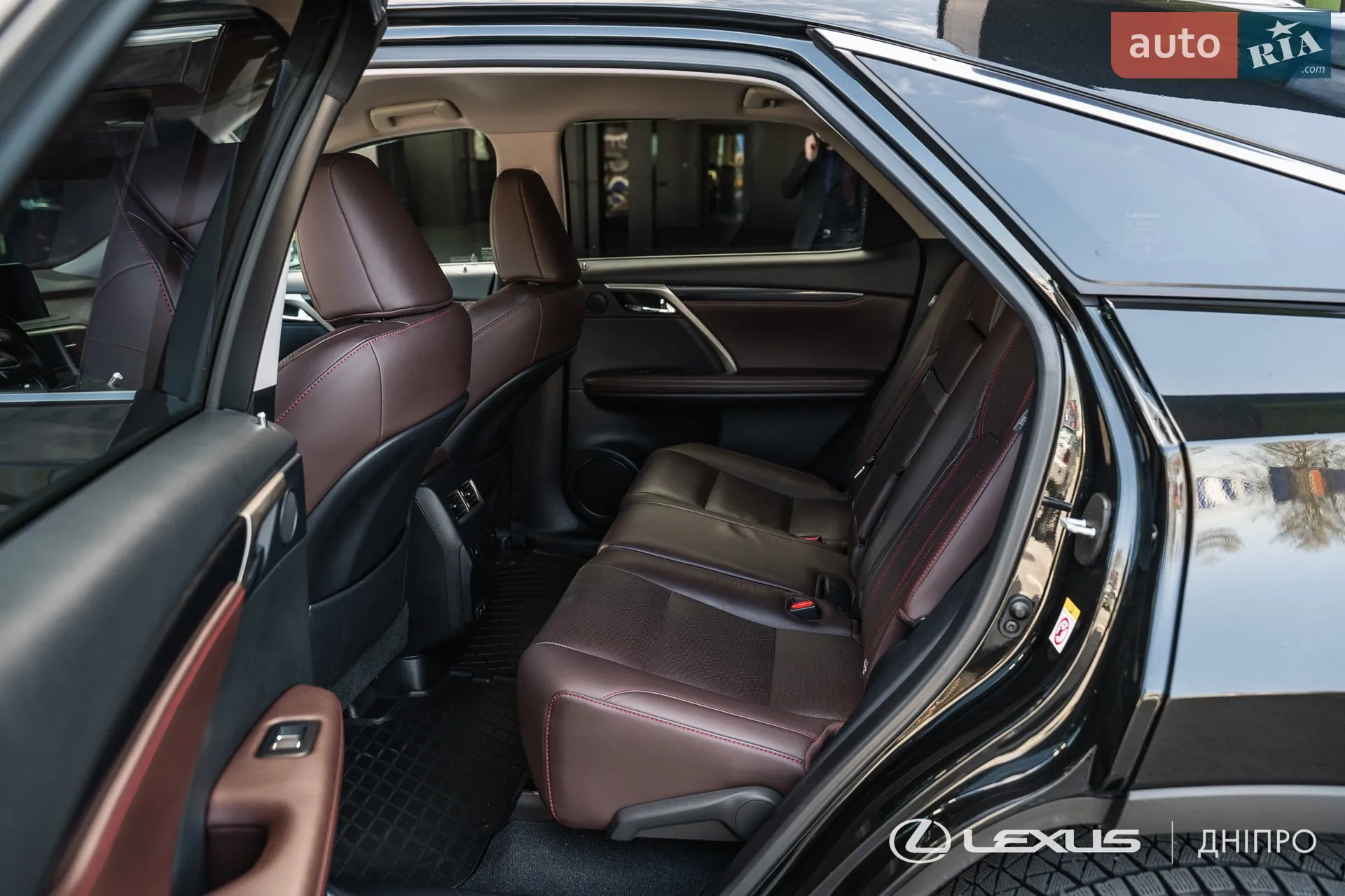 2019 Lexus RX - мініатюра 17