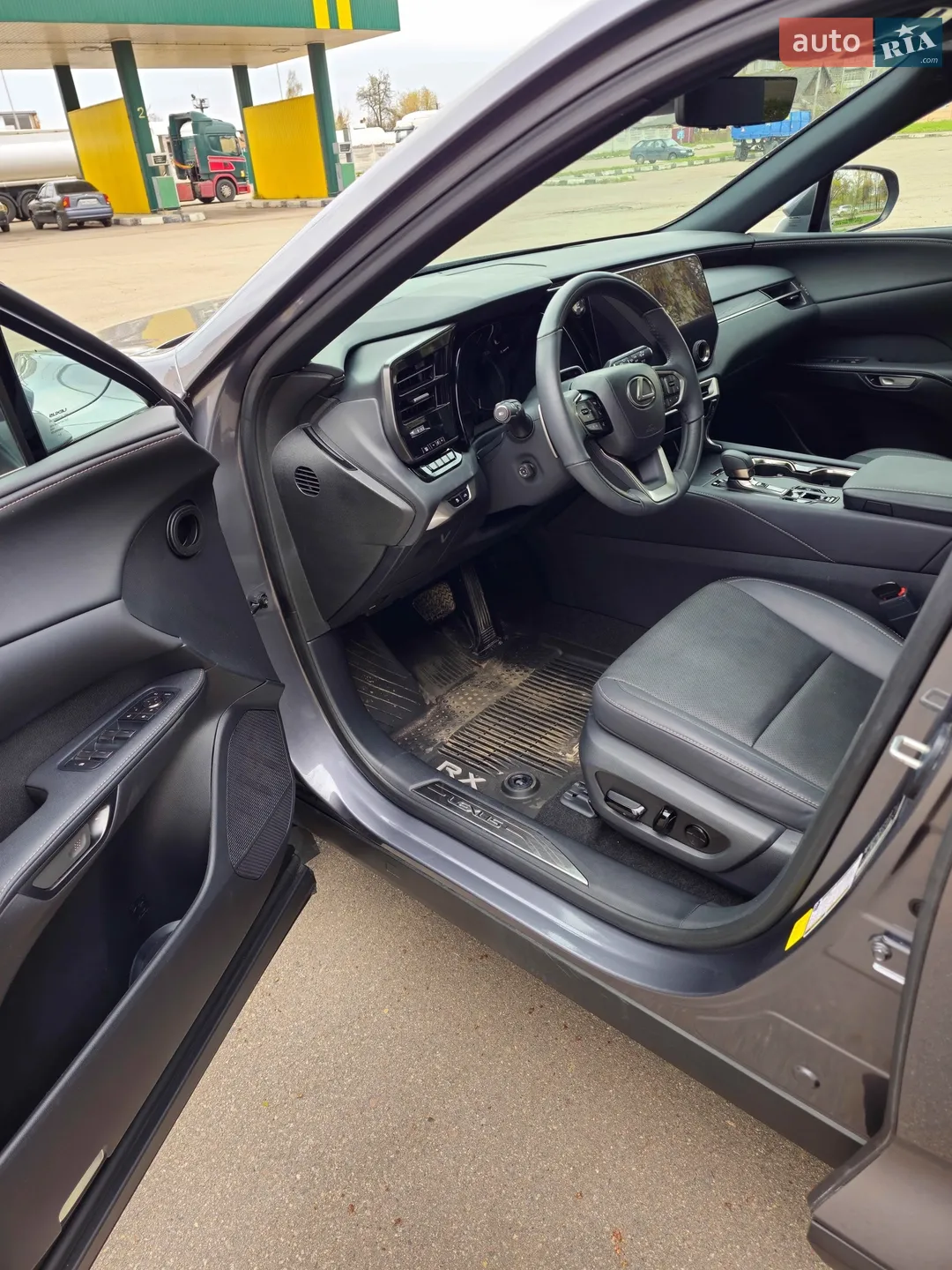 2023 Lexus RX - мініатюра 11