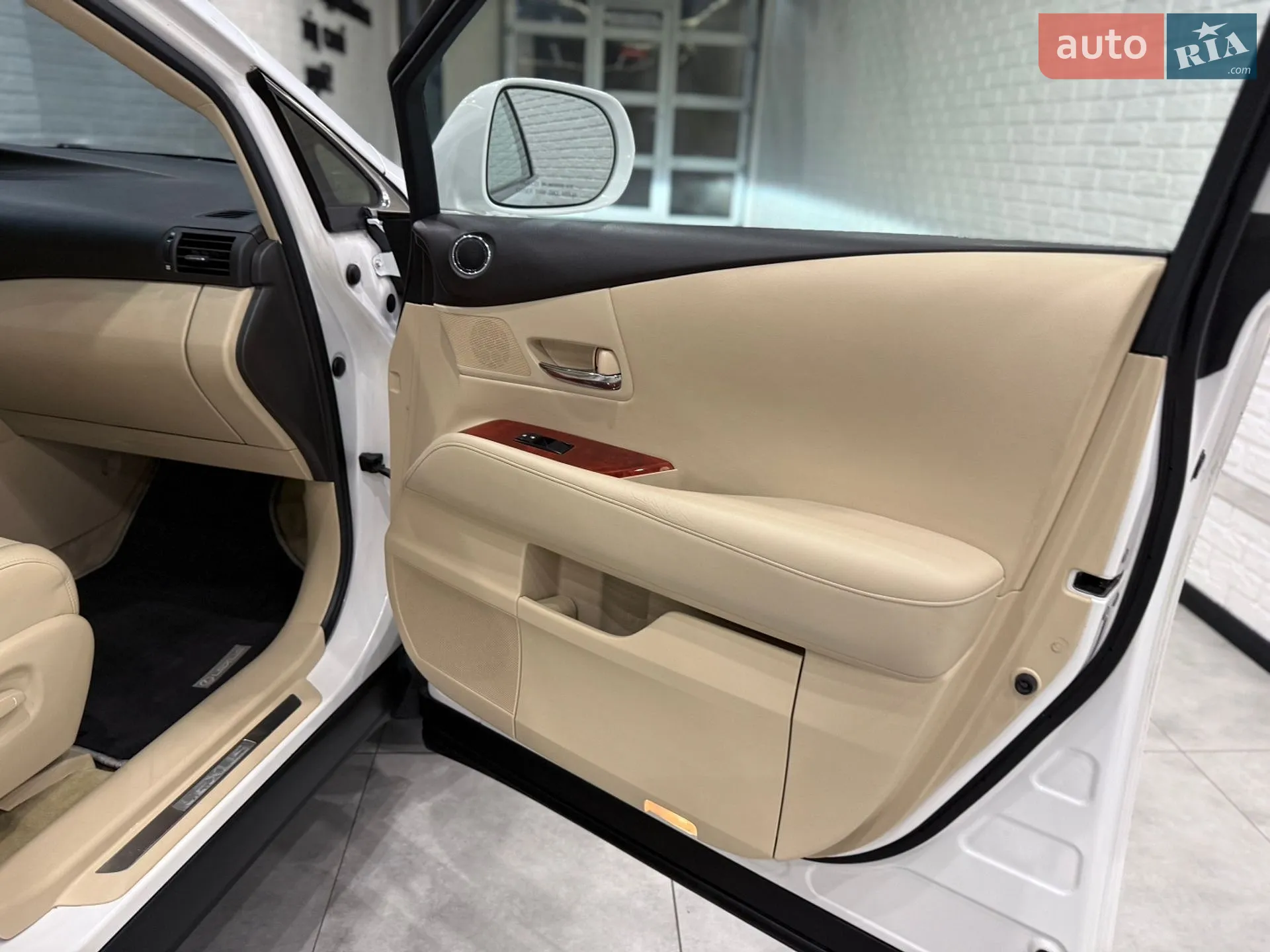 2011 Lexus RX - мініатюра 69