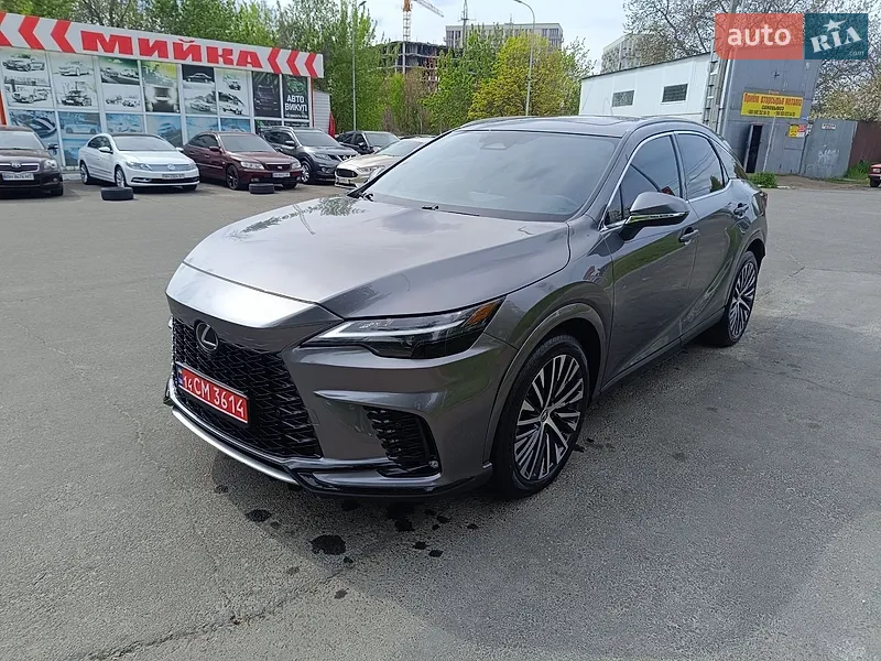 Lexus RX
