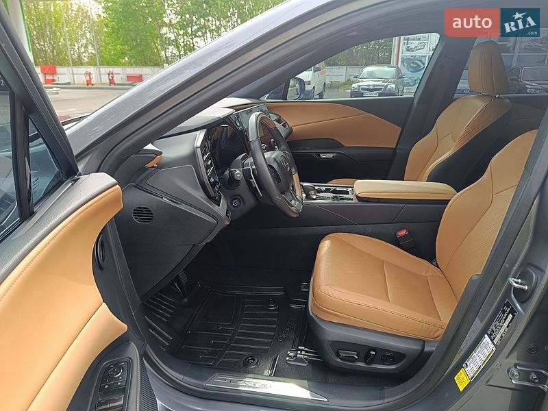 Внедорожник / Кроссовер Lexus RX 2023 в Одессе фото 18 Внедорожник / Кроссовер Lexus RX 2023 в Одессе