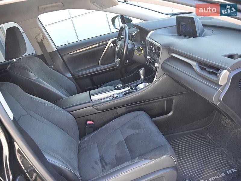 Внедорожник / Кроссовер Lexus RX 2018 в Львове