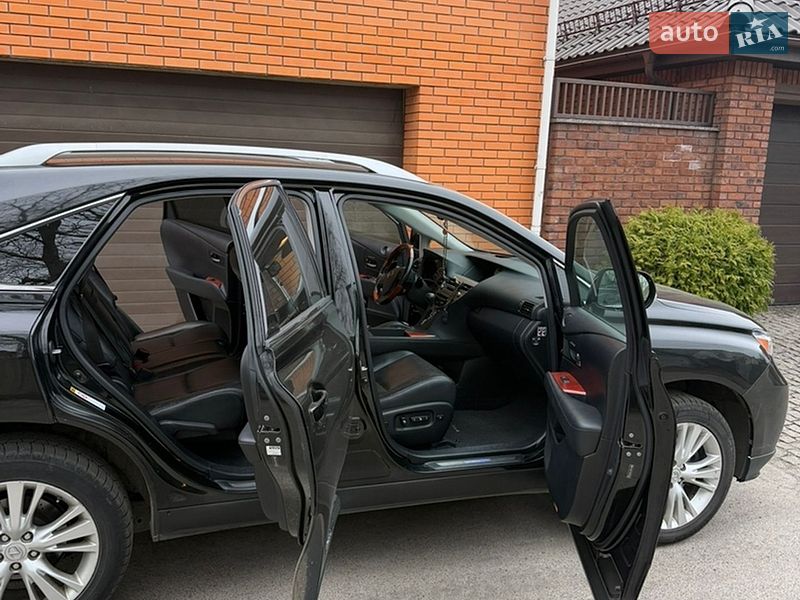 Внедорожник / Кроссовер Lexus RX 2010 в Киеве