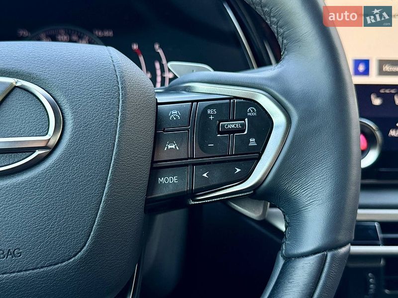 Внедорожник / Кроссовер Lexus RX 2023 в Киеве