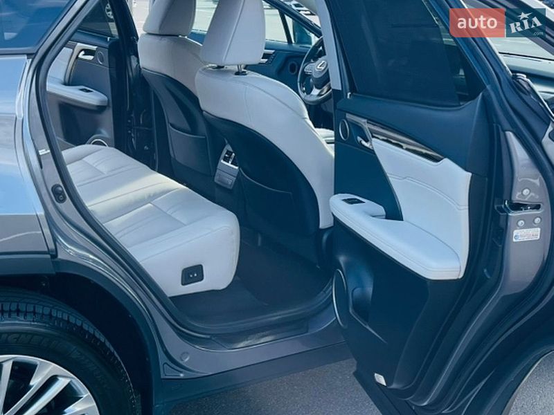Внедорожник / Кроссовер Lexus RX 2022 в Киеве