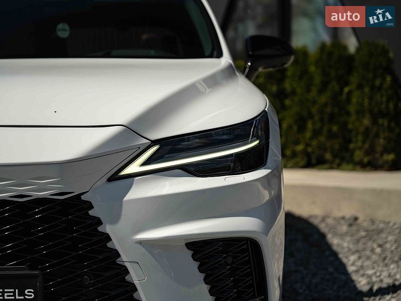 Позашляховик / Кросовер Lexus RX 2023 в Чернівцях