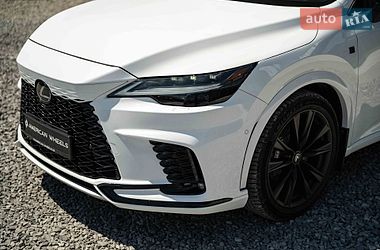 Позашляховик / Кросовер Lexus RX 2023 в Чернівцях