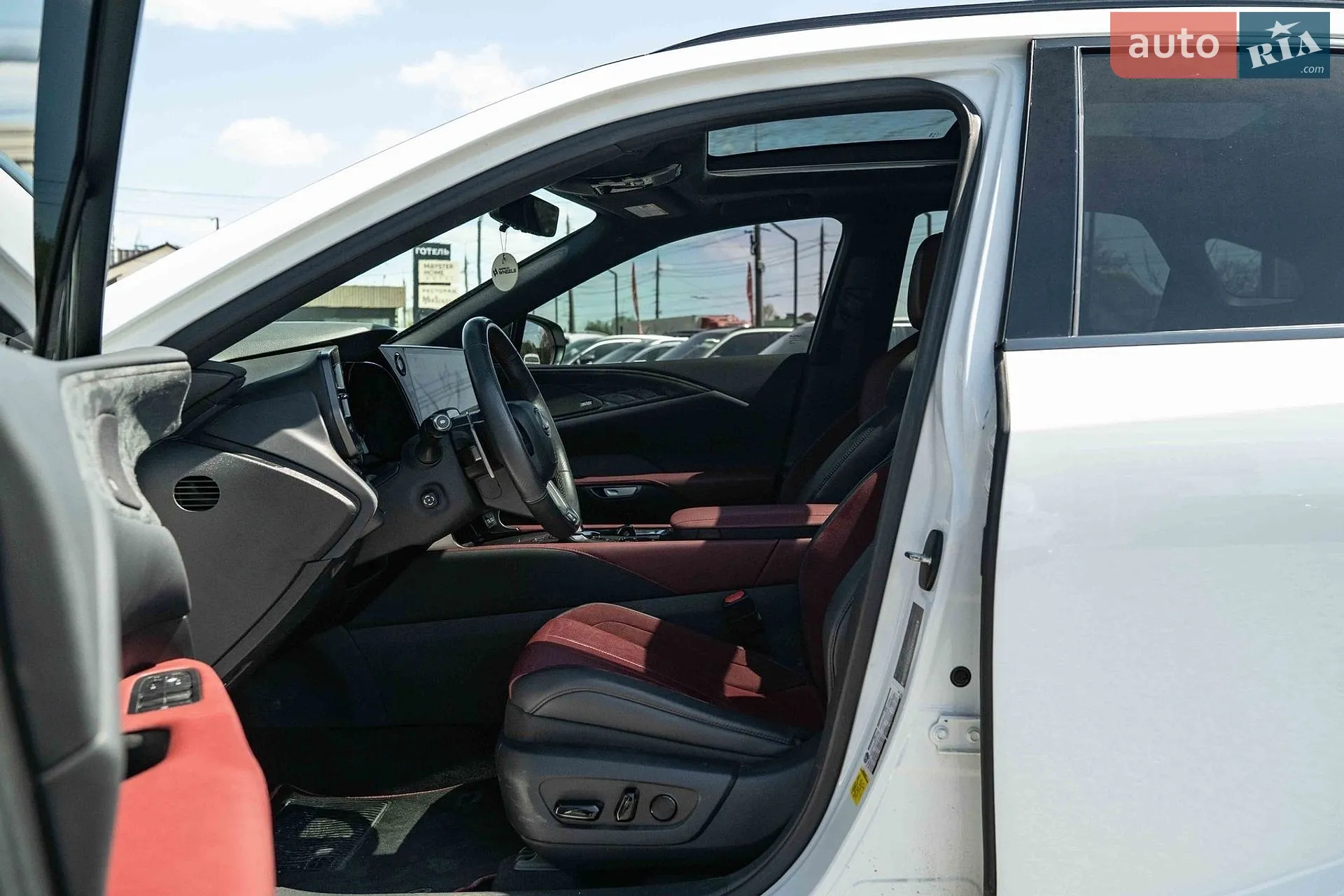 2023 Lexus RX - мініатюра 22