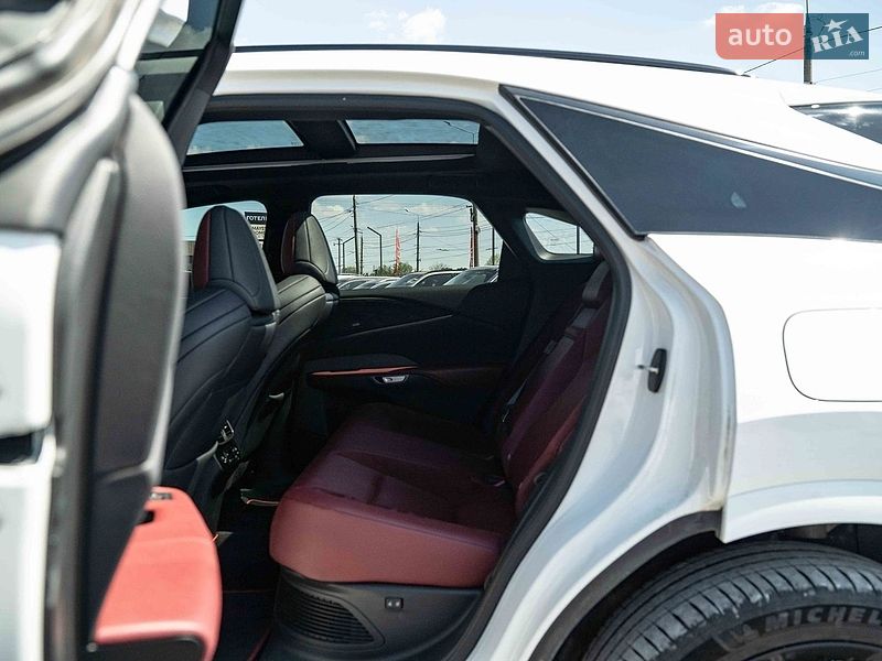 Позашляховик / Кросовер Lexus RX 2023 в Чернівцях