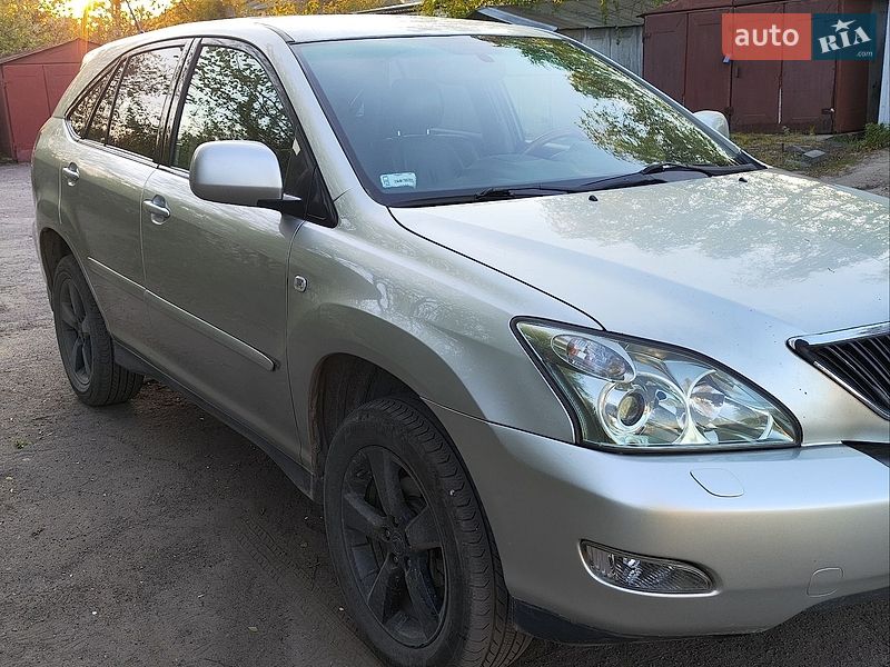 Внедорожник / Кроссовер Lexus RX 2004 в Коростышеве