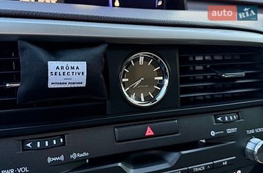 Внедорожник / Кроссовер Lexus RX 2015 в Ровно