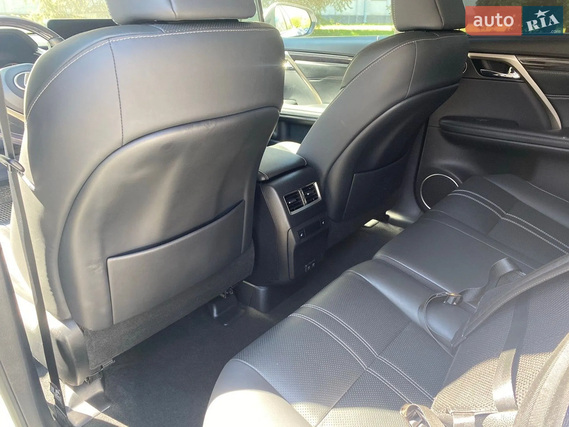 Lexus RX 2022 VIN 2T2JGMDA1NC080315 фото оголошення 7 з 19