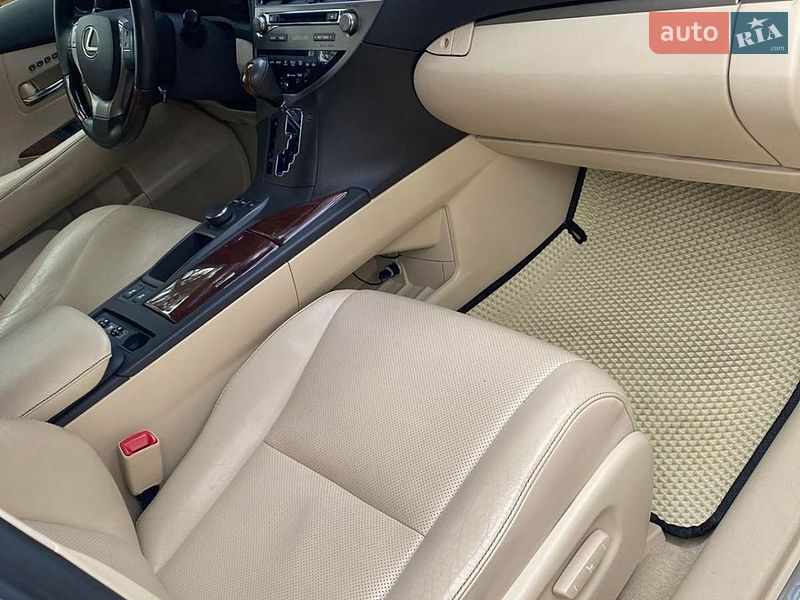 Внедорожник / Кроссовер Lexus RX 2013 в Киеве