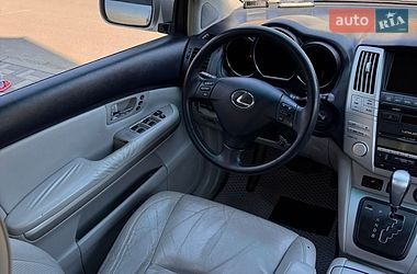 Внедорожник / Кроссовер Lexus RX 2005 в Петропавловской Борщаговке