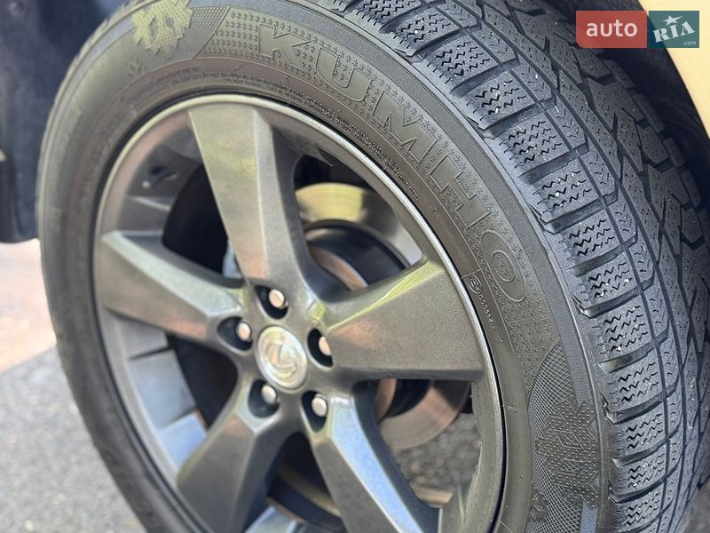 Внедорожник / Кроссовер Lexus RX 2005 в Киеве