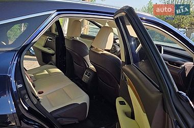 Внедорожник / Кроссовер Lexus RX 2019 в Ивано-Франковске
