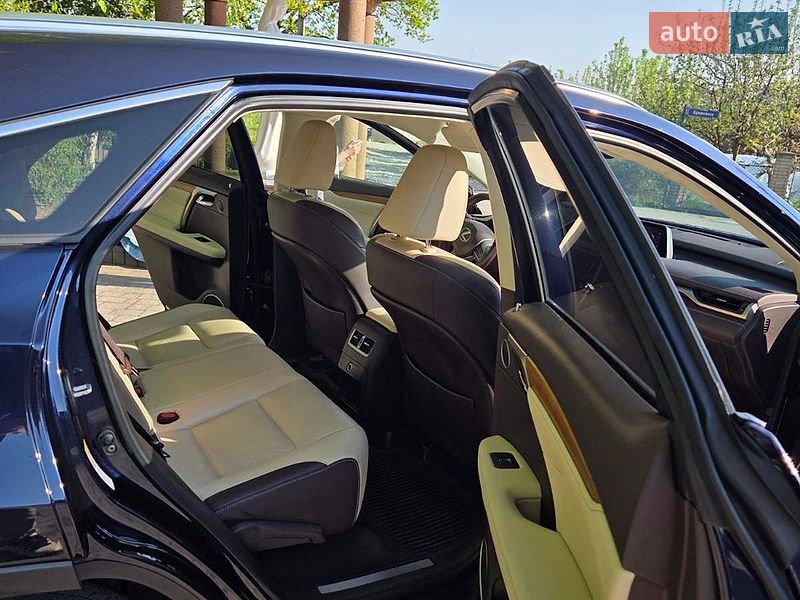 Внедорожник / Кроссовер Lexus RX 2019 в Ивано-Франковске