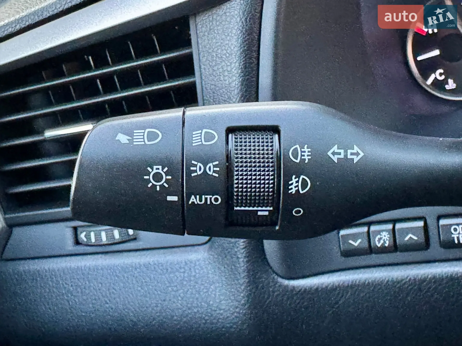 2017 Lexus RX - мініатюра 37