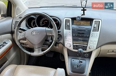 Внедорожник / Кроссовер Lexus RX 2005 в Гоще