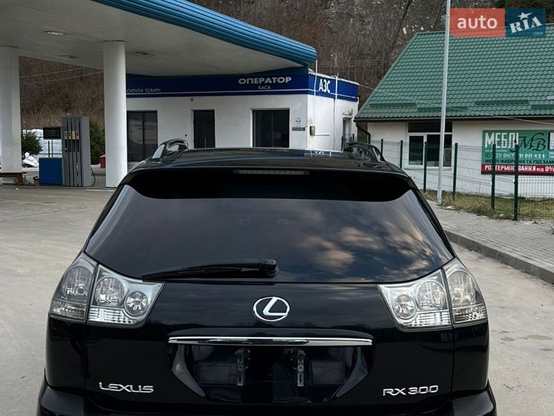 Внедорожник / Кроссовер Lexus RX 2004 в Верховине