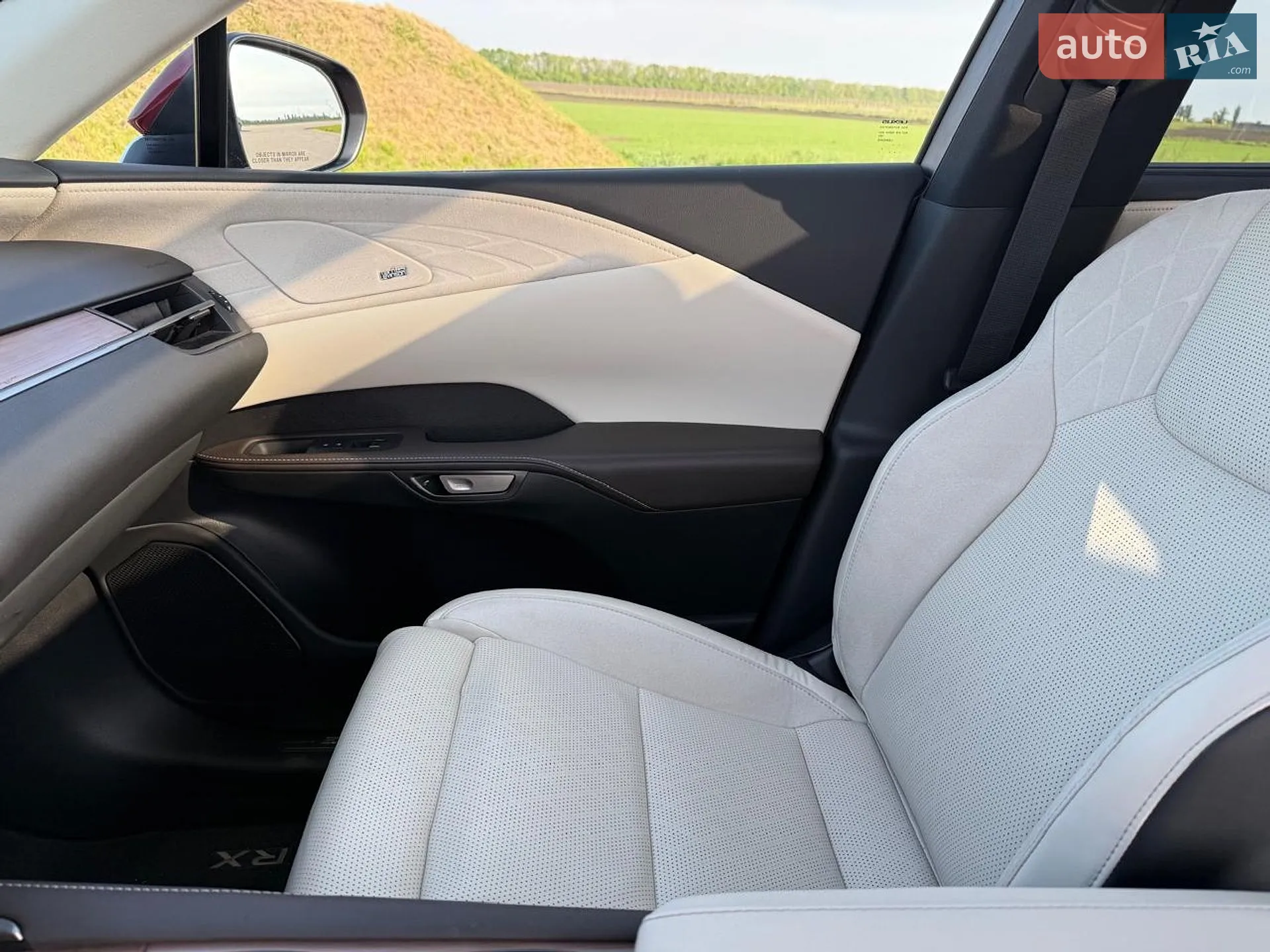 2023 Lexus RX - мініатюра 38