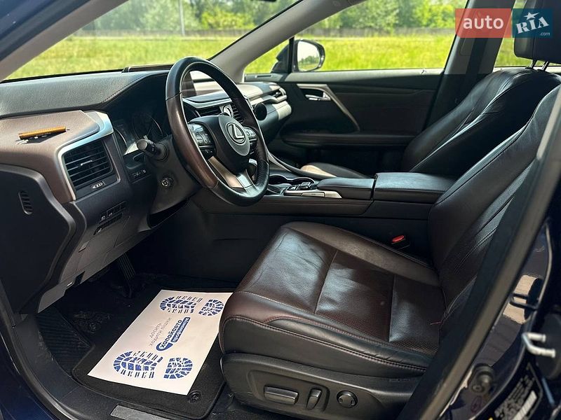 Внедорожник / Кроссовер Lexus RX 2017 в Киеве