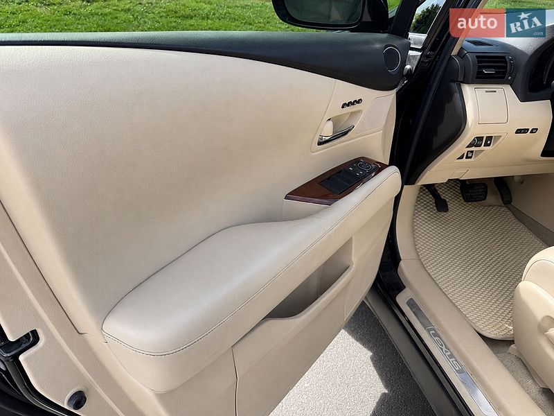 Позашляховик / Кросовер Lexus RX 2014 в Києві