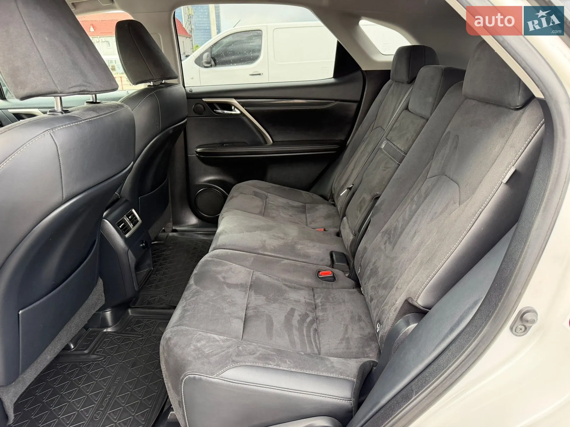 2018 Lexus RX - мініатюра 25