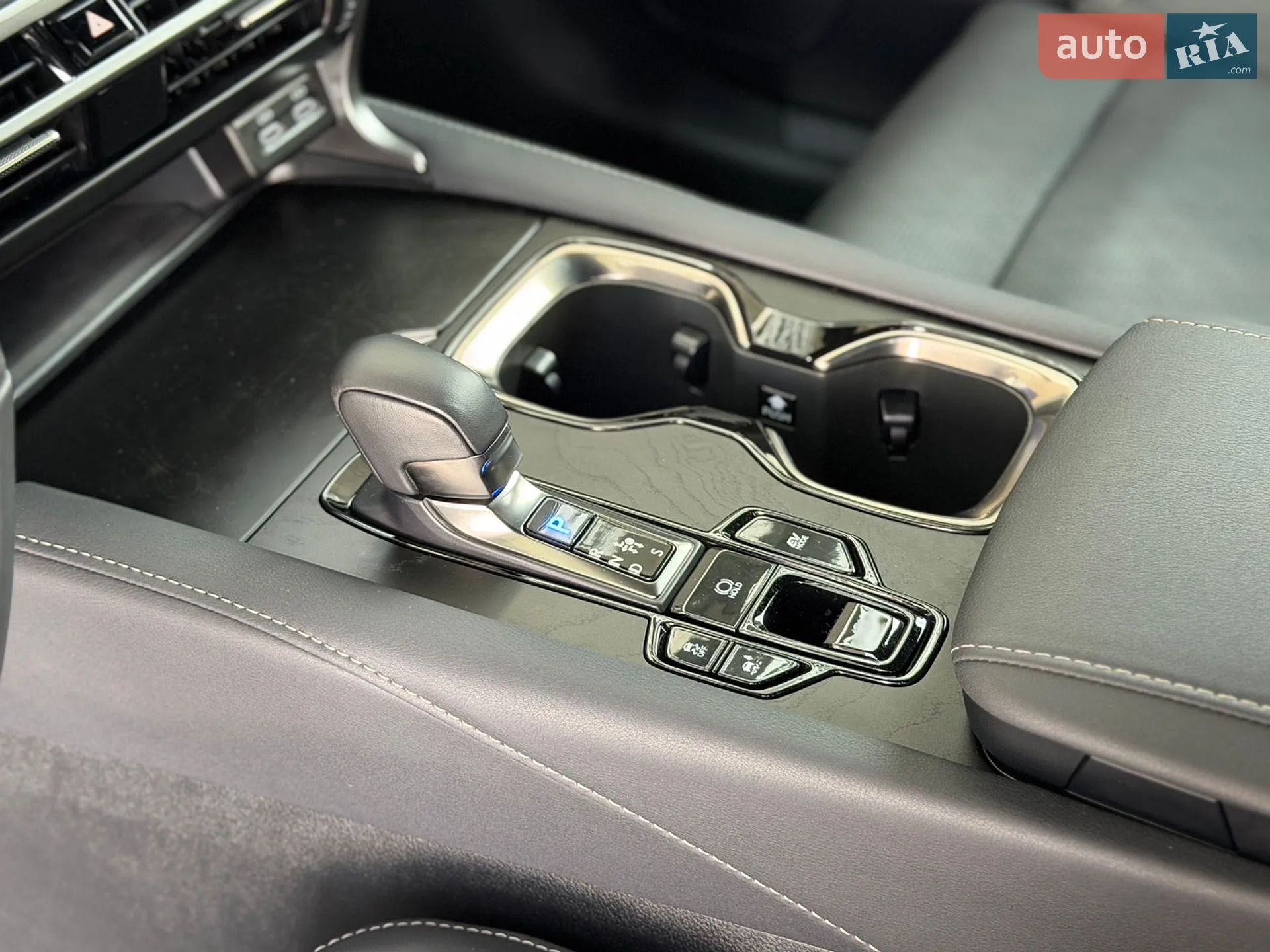 2023 Lexus RX - мініатюра 24