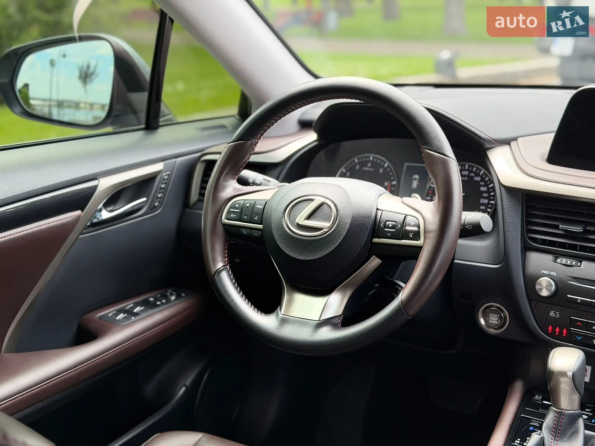 2022 Lexus RX - мініатюра 31