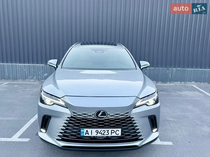 Lexus RX 2023