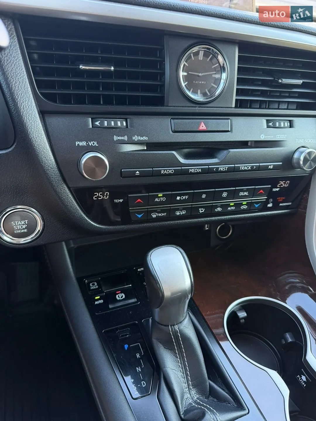 Lexus RX 2018 VIN 2T2BZMCAXJC165650 фото оголошення 24 з 33