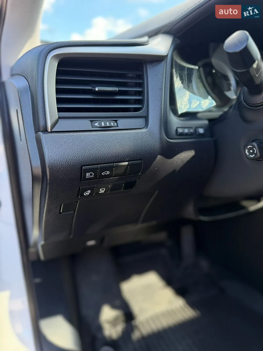 Lexus RX 2018 VIN 2T2BZMCAXJC165650 фото оголошення 30 з 33