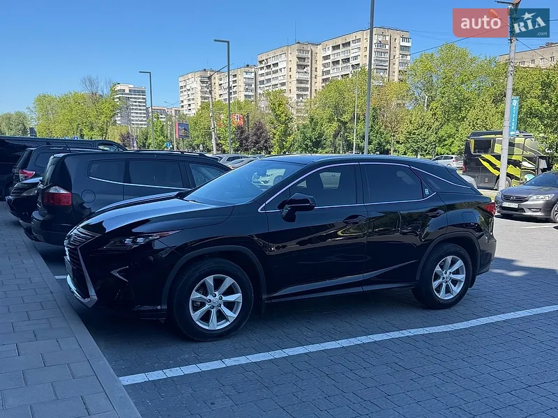 Lexus RX