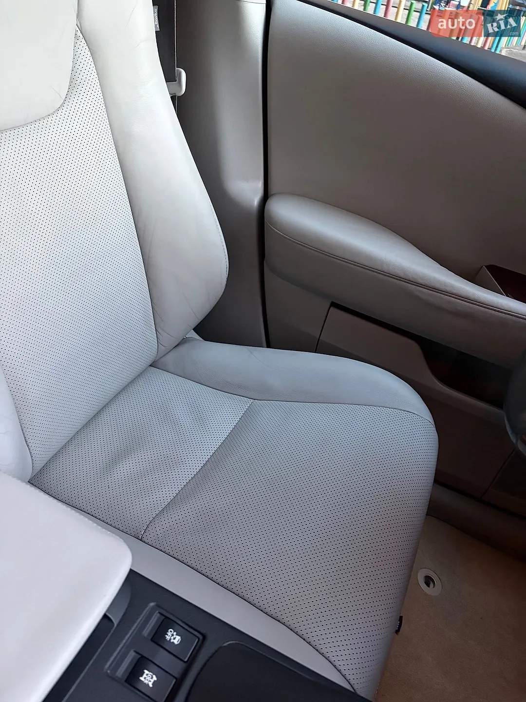 2010 Lexus RX - мініатюра 21