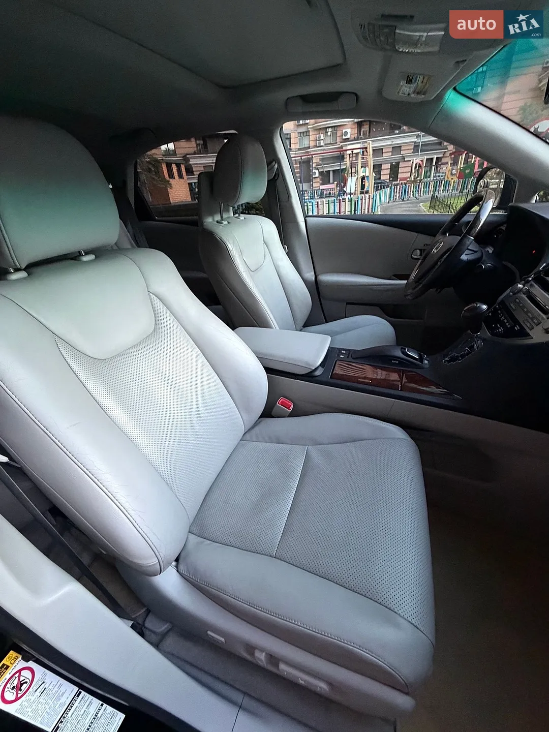 2010 Lexus RX - мініатюра 24