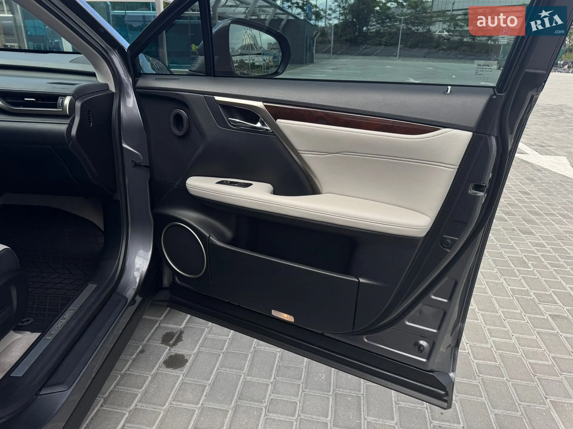 2017 Lexus RX - мініатюра 32