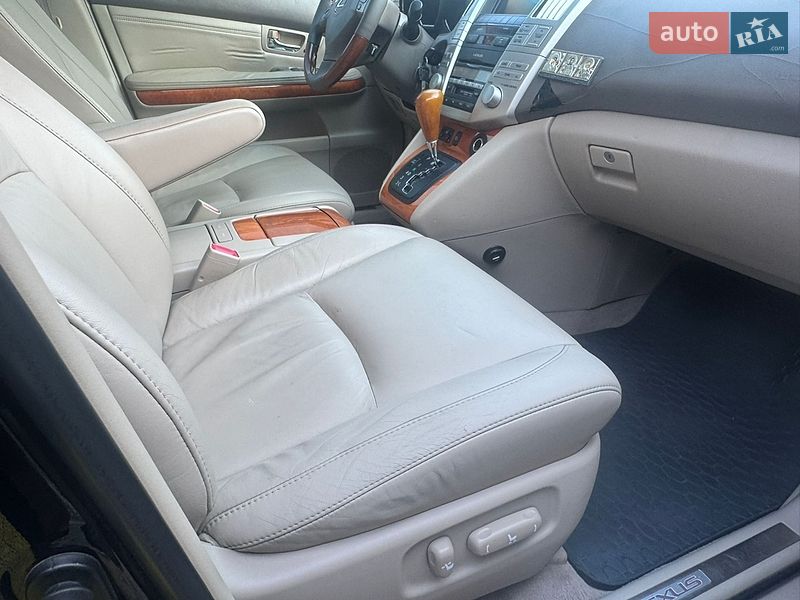 Внедорожник / Кроссовер Lexus RX 2005 в Одессе