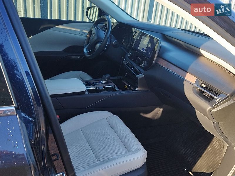 Внедорожник / Кроссовер Lexus RX 2023 в Днепре