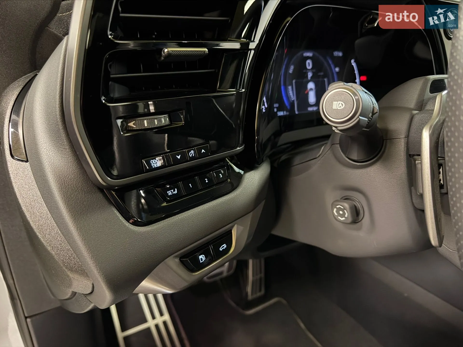 2024 Lexus RX - мініатюра 25