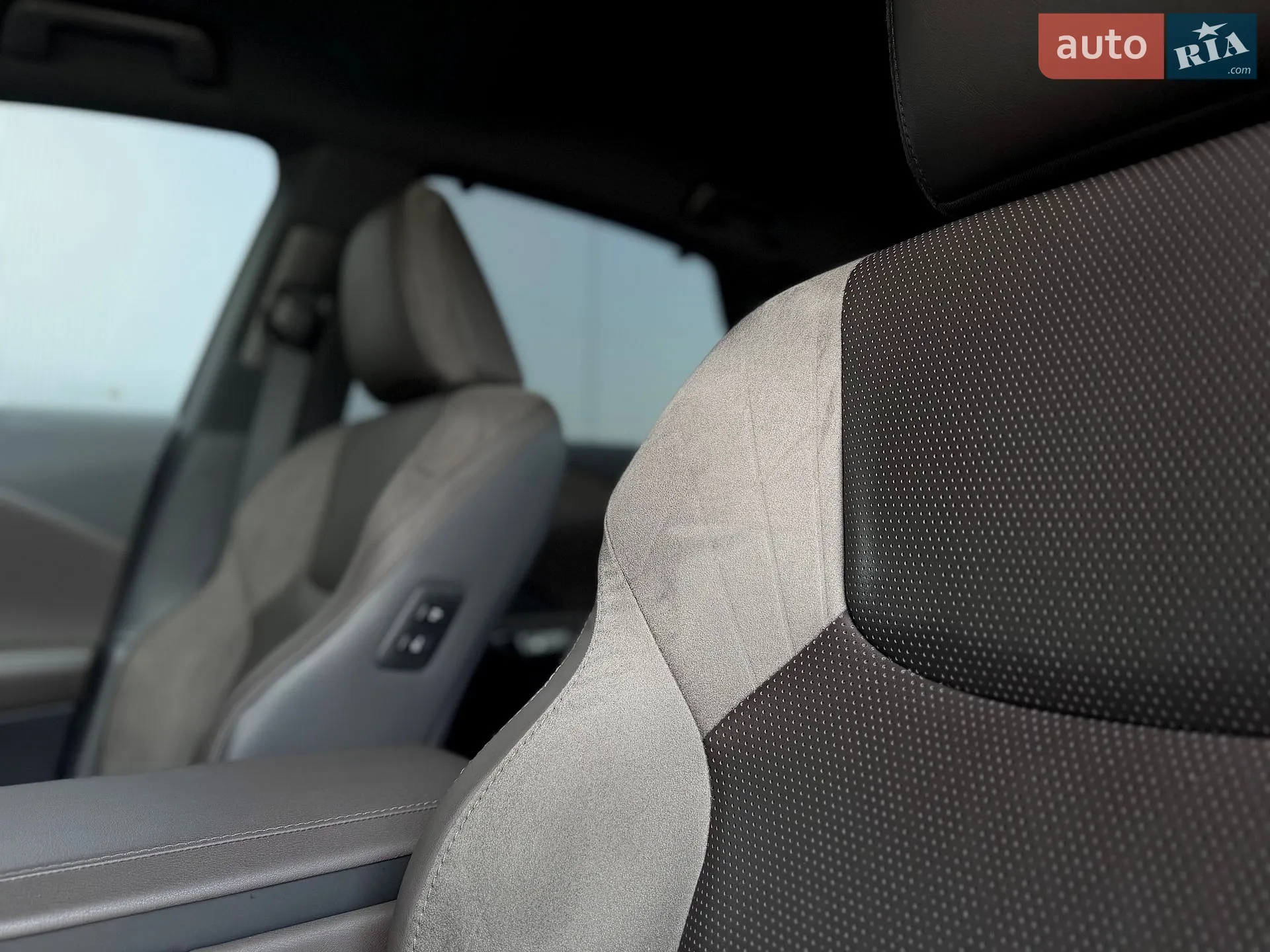 2023 Lexus RX - мініатюра 13