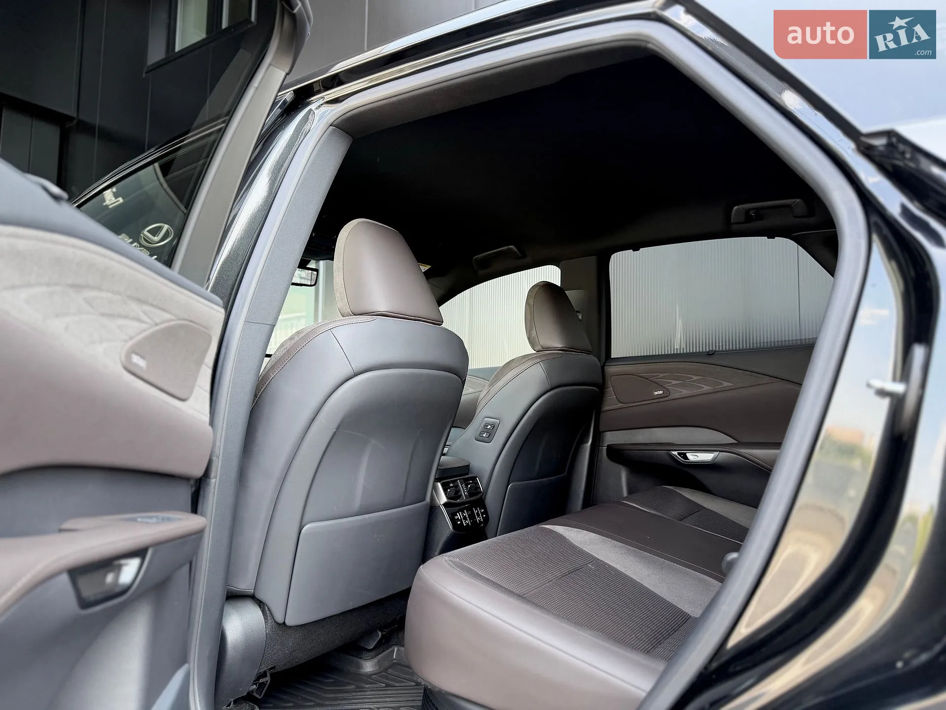2023 Lexus RX - мініатюра 16
