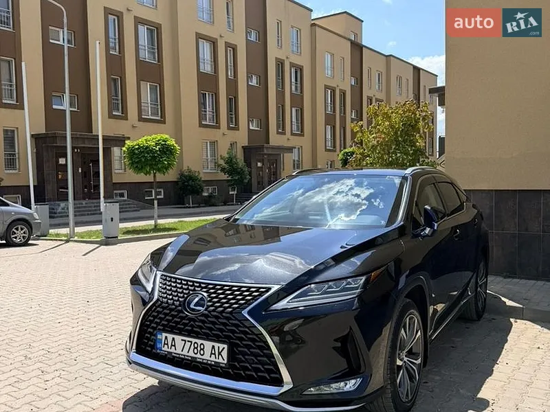 Lexus RX 2021