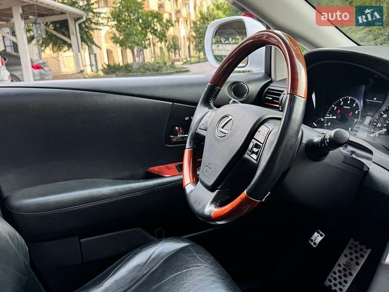 Позашляховик / Кросовер Lexus RX 2011 в Одесі фото 23 Позашляховик / Кросовер Lexus RX 2011 в Одесі